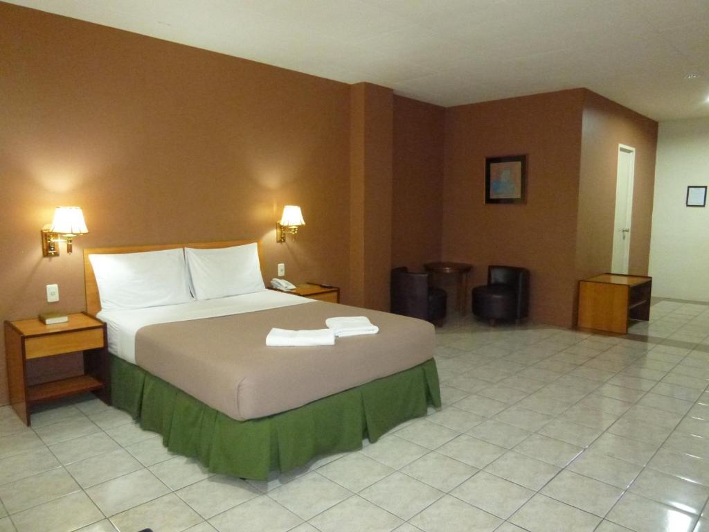 Sequoia Inn Davao Habitación foto