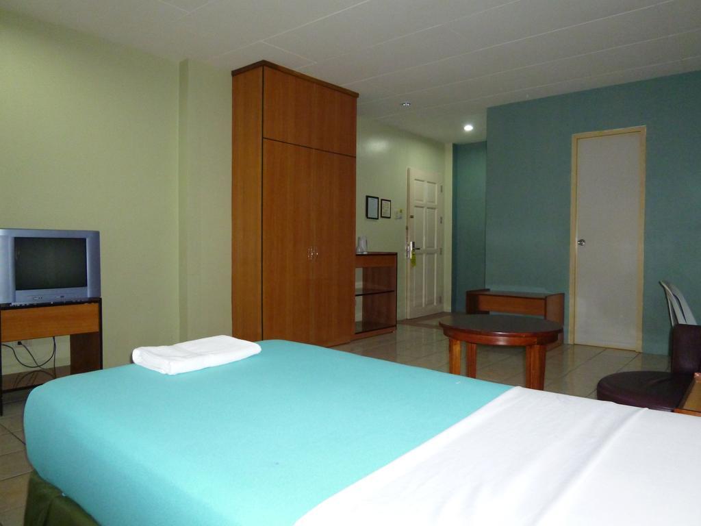 Sequoia Inn Davao Habitación foto